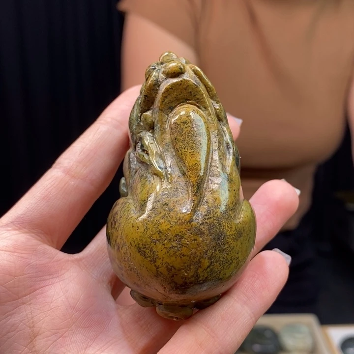 岫岩河磨玉（透闪石质玉）颈饰未镶嵌