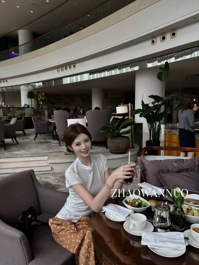 ZHAO WANNUO 丨 25春夏（可随意裁剪）松紧腰月亮百搭休闲裤NC0589