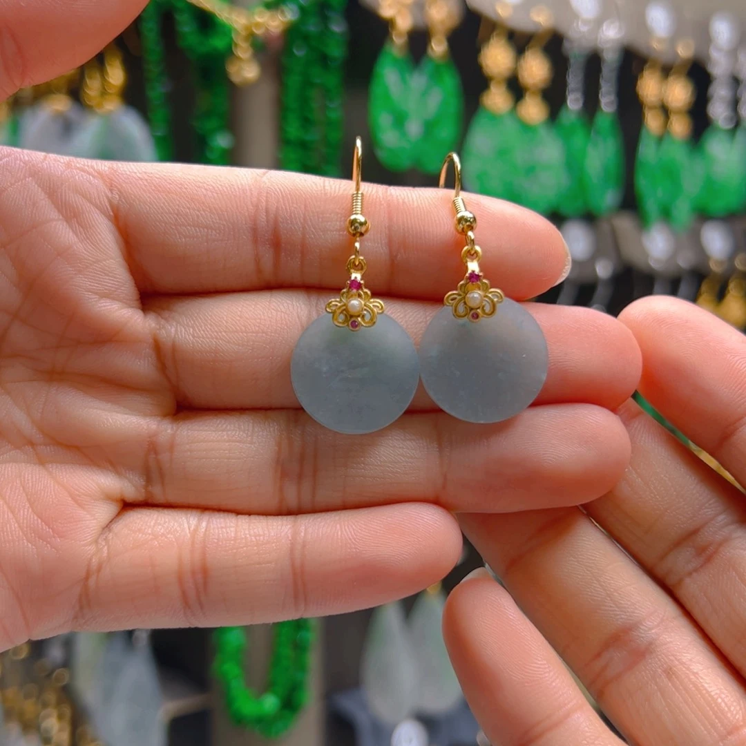 未镶嵌翡翠耳饰翡翠