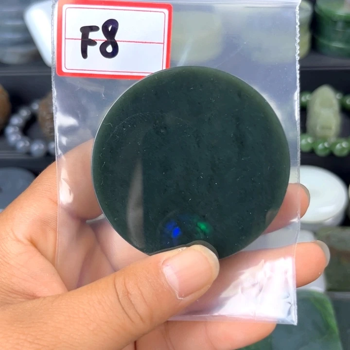 和田玉未镶嵌珠宝半成品