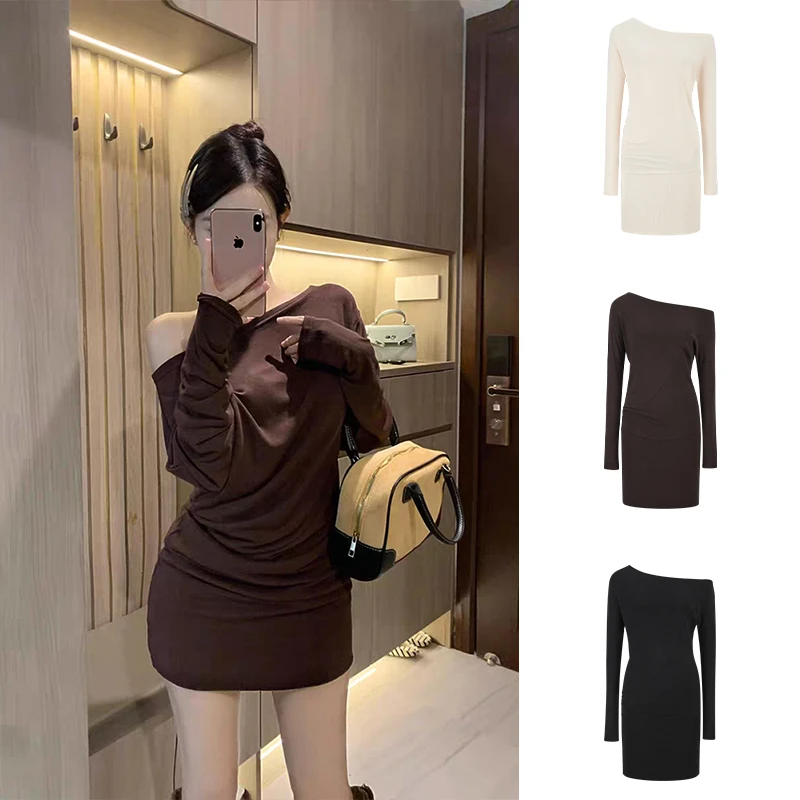 Moses Queen/魔西女王磨毛斜肩长袖连衣裙显瘦露肩包臀裙收腰短裙