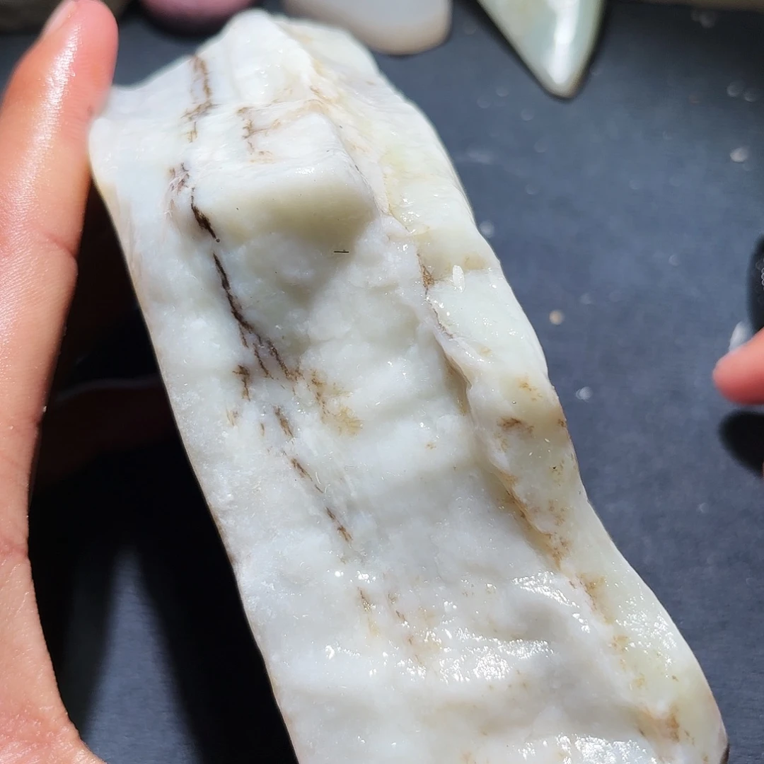 和田玉未镶嵌珠宝奇石