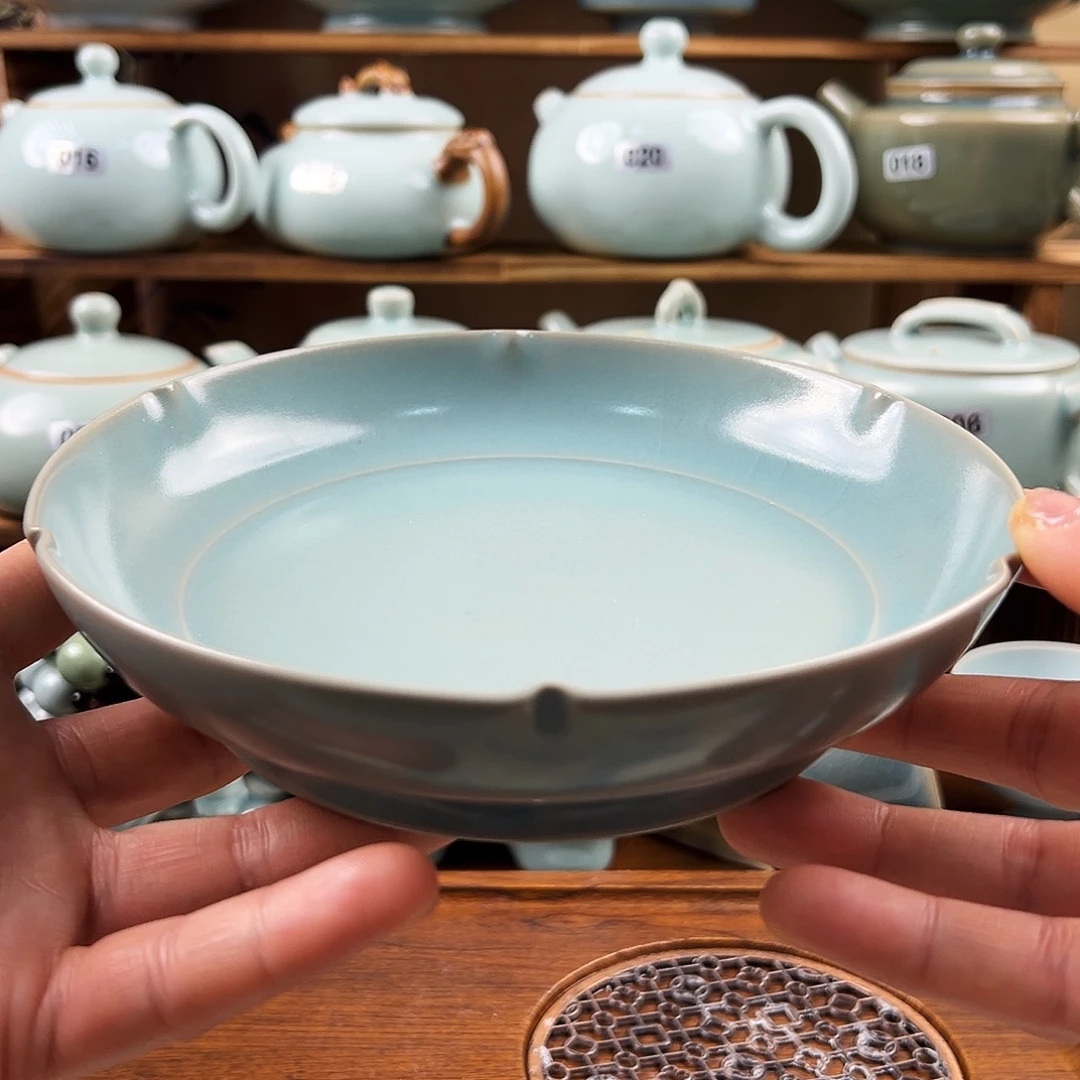 仿古釉葵口壶承手工微瑕
