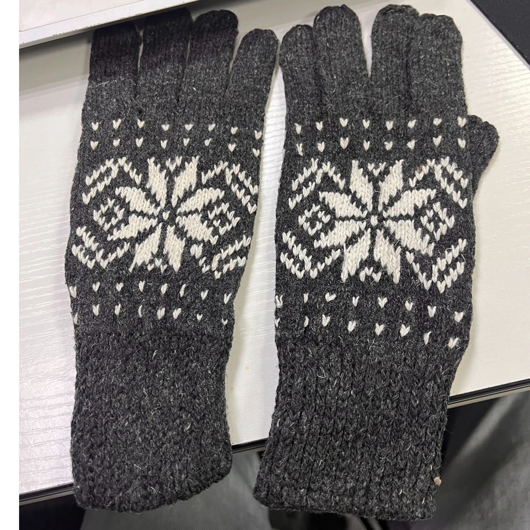 针织加厚分指保暖手套适合男女冬季骑行户外使用秋冬羊毛保暖手套