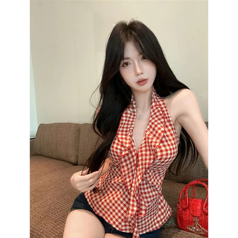 夏季新款法式纯欲格子挂脖吊带无袖背心荷叶边上衣牛仔短裤两件套