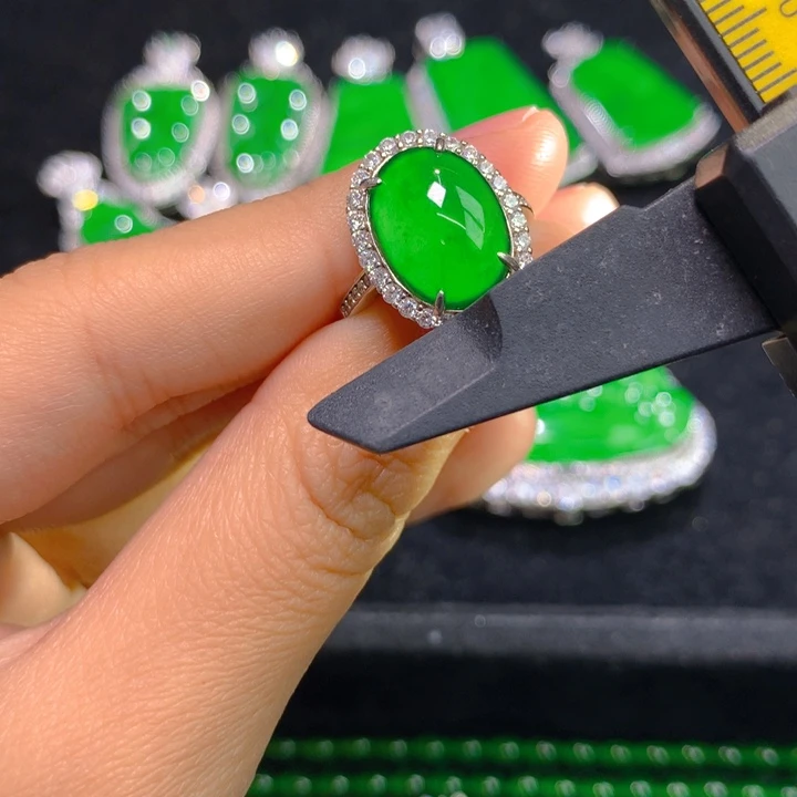 翡翠戒指银S925镶嵌一个