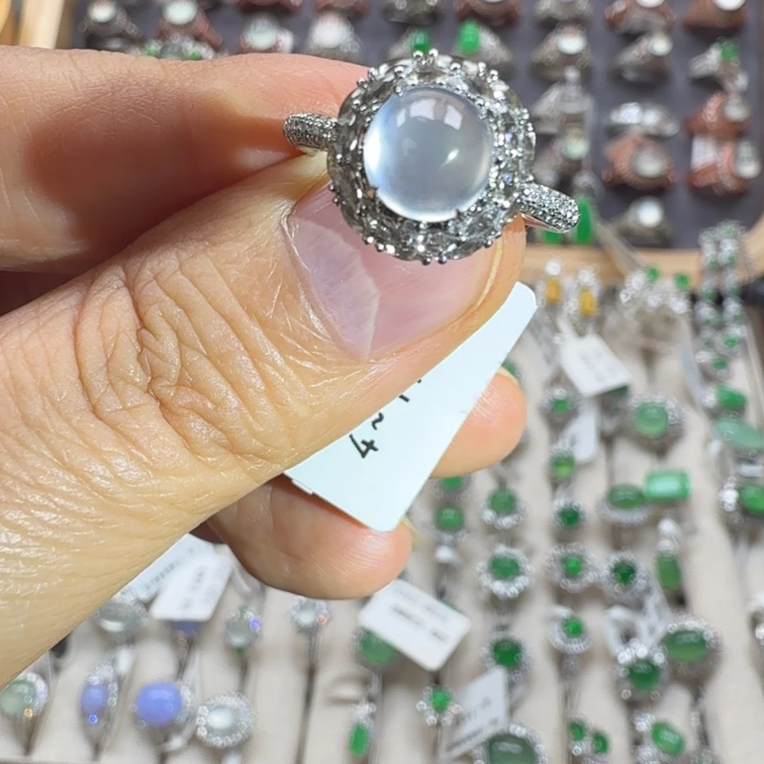 翡翠18K金镶嵌戒指天然缅甸翡翠a货