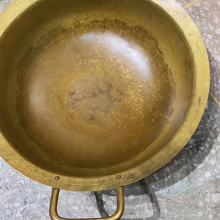 如****军老式铜器古朴厚重