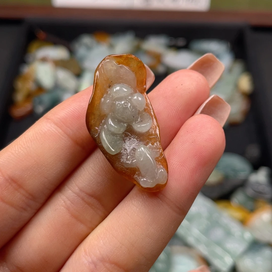 定制翡翠未镶嵌翡翠