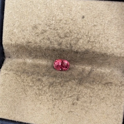 定制尖晶石裸石未镶嵌咖****猫1克拉