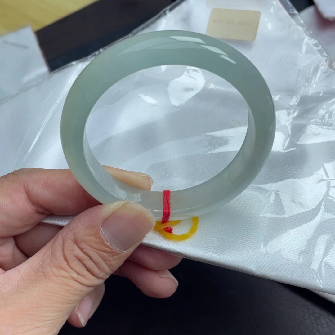 翡翠未镶嵌手镯57.8糯冰晴水起莹光
