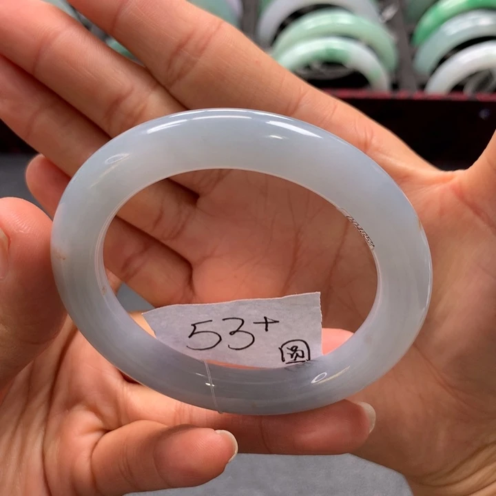 未镶嵌手镯翡翠手镯