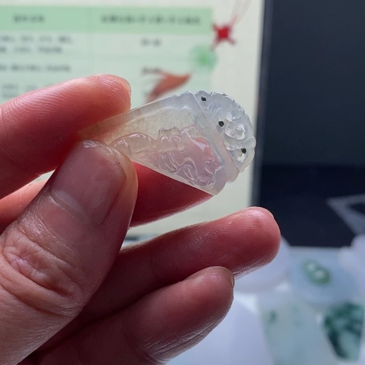 颈饰未镶嵌翡翠缅甸翡翠A货边角