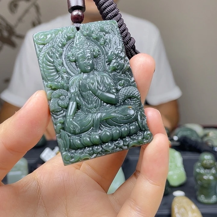 颈饰未镶嵌和田玉