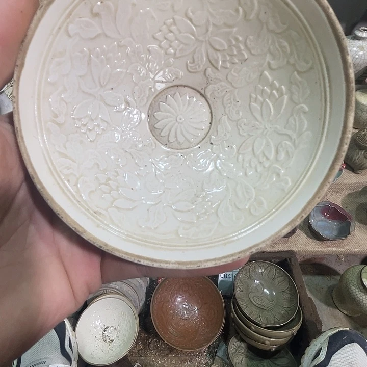 沧***粟瓷片瓷器。。。。瓷器