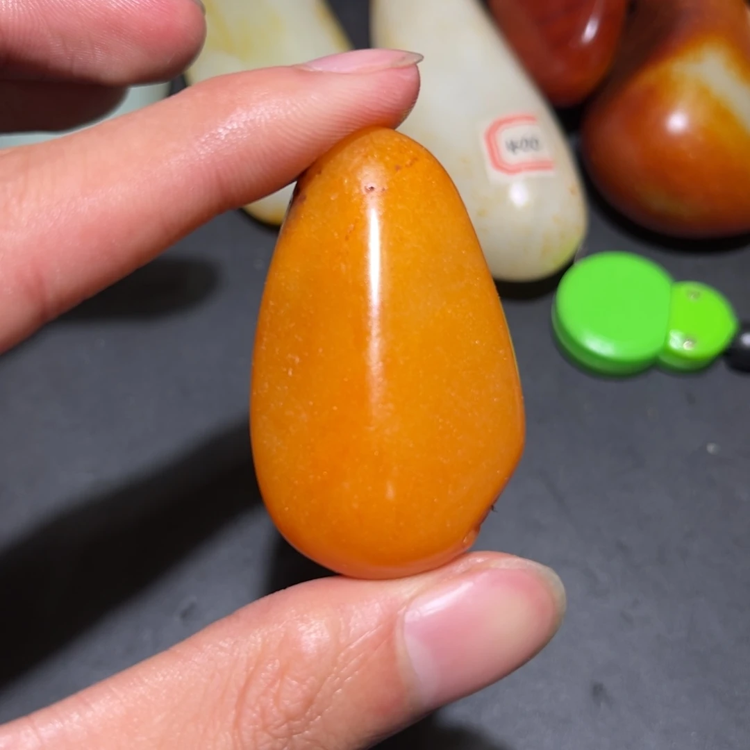 和田玉未镶嵌珠宝奇石