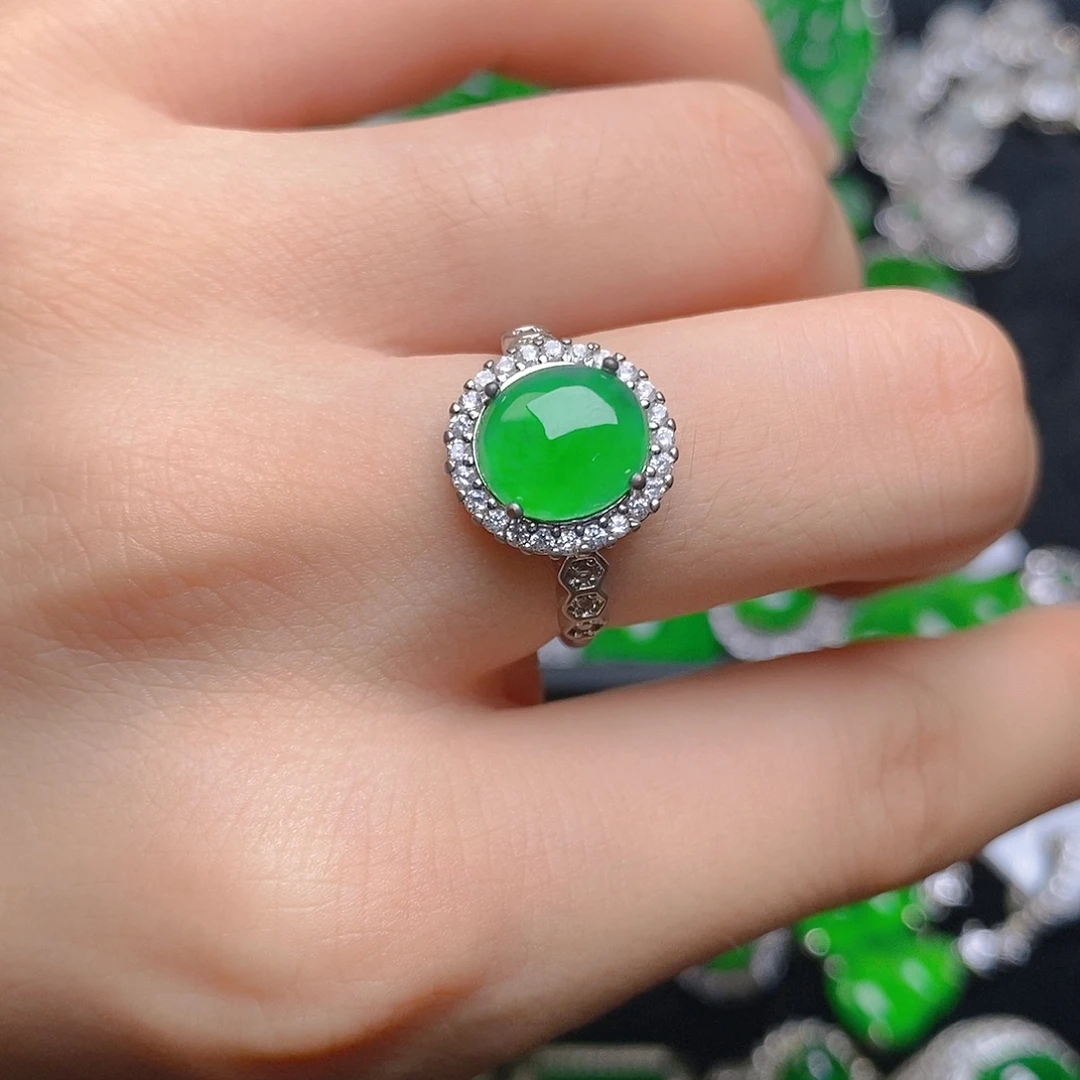 未镶嵌戒指翡翠戒指