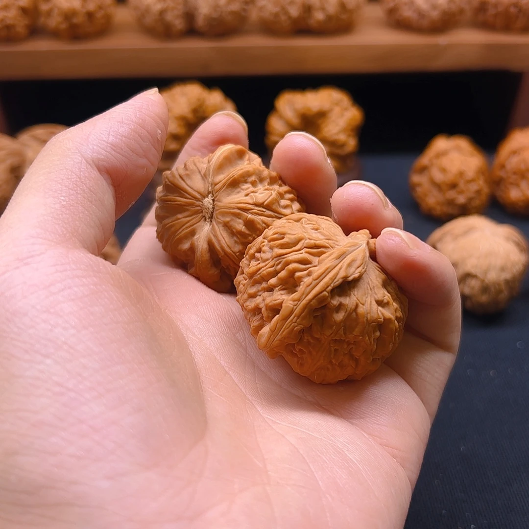 油***珠把件核桃天残对歪球白39全品