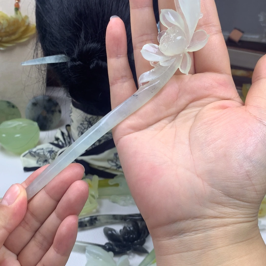 蛇纹石玉未镶嵌发簪
