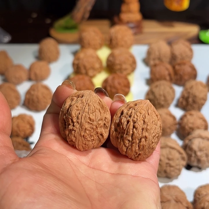 吊坠文玩核桃文玩核桃南疆石涿鹿手捻32