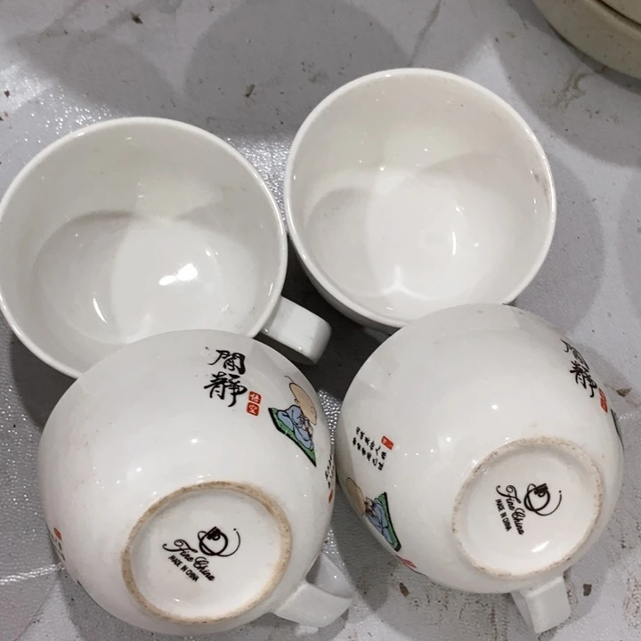 奔***奔瓷片强化瓷茶杯四个