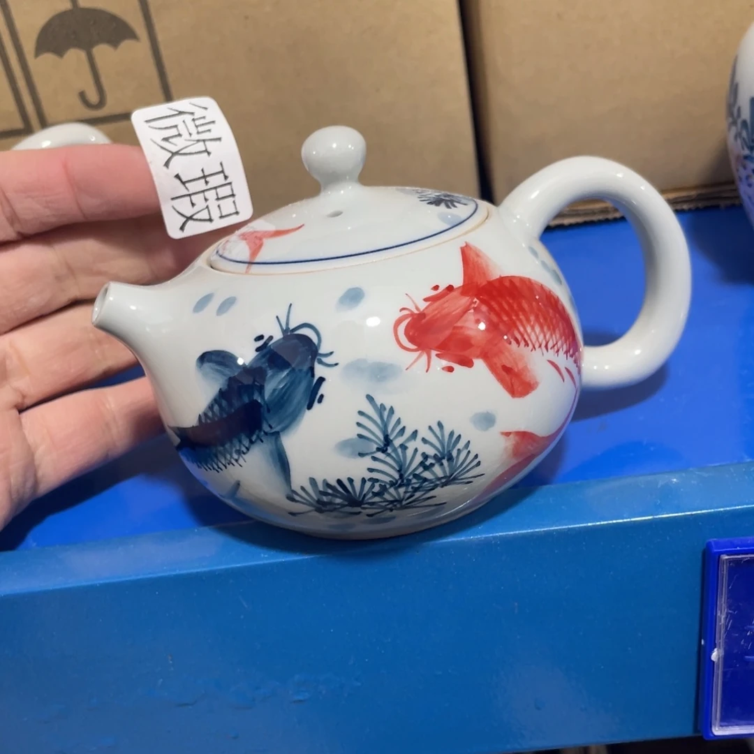 釉下手绘茶具微瑕