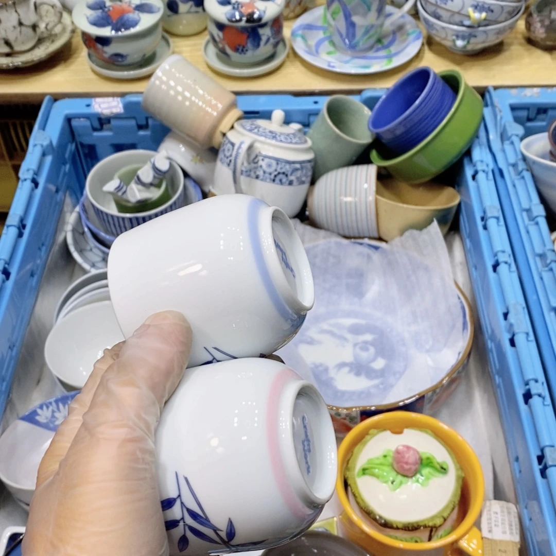 V***8瓷片哈哈哈哈哈哈哈哈