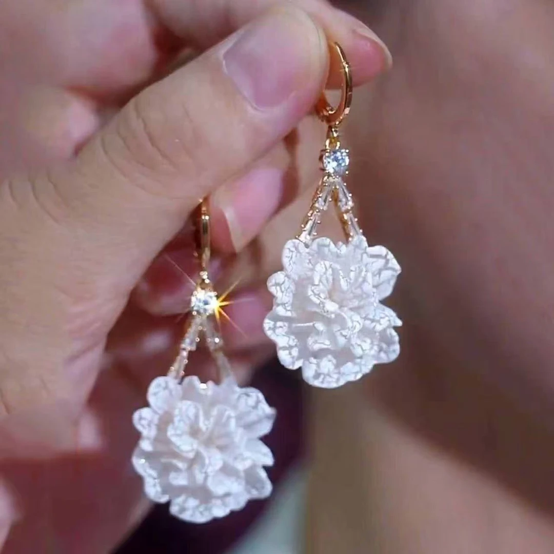 锌合金耳饰 R0R50新款牡丹花耳环高级感时尚百搭耳扣气质耳饰女