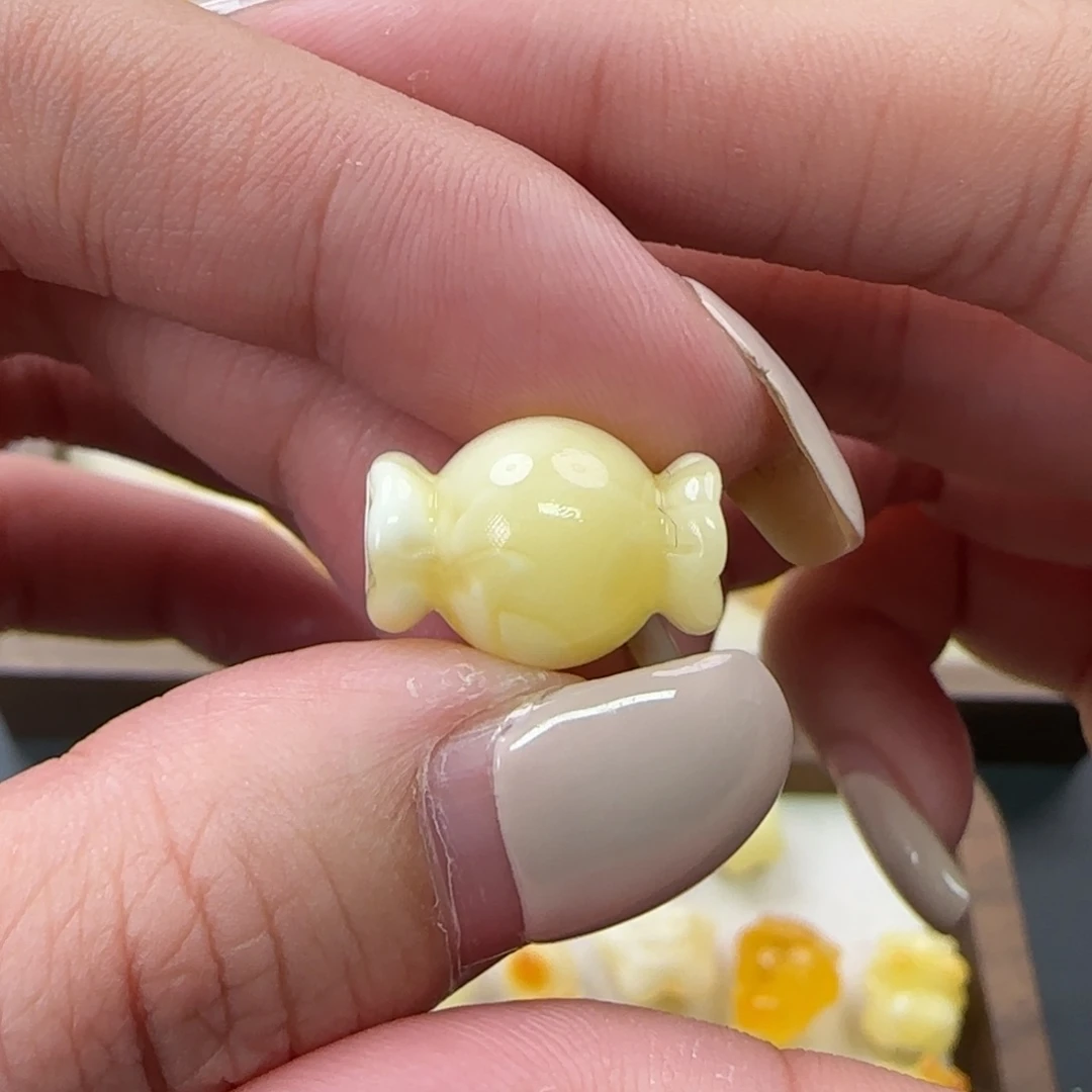 裸石琥珀未镶嵌天然蜜蜡