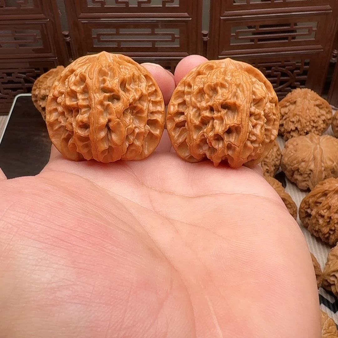 文玩核桃把件43尺苹果园