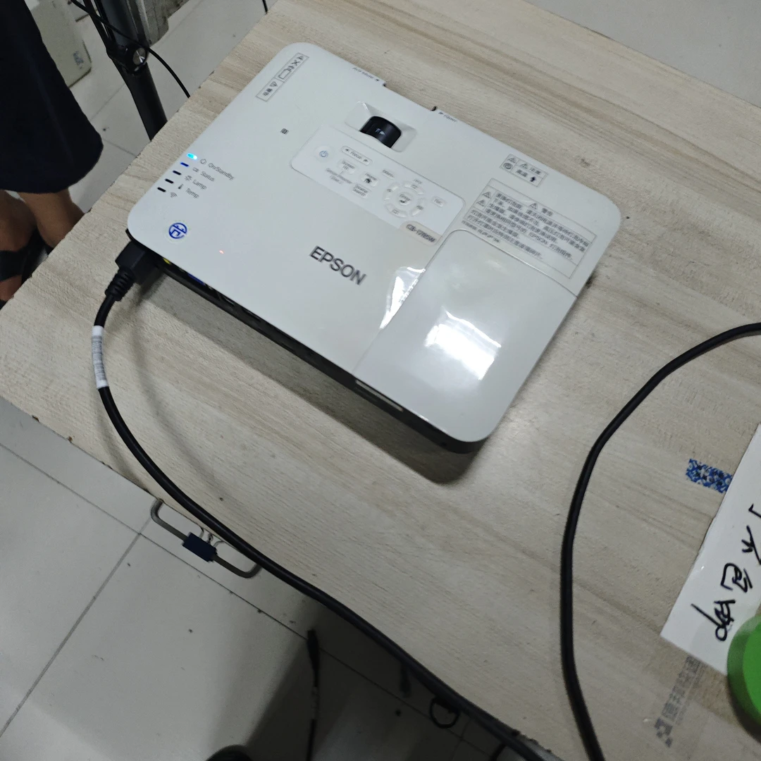 二手爱普生投影仪运费到付