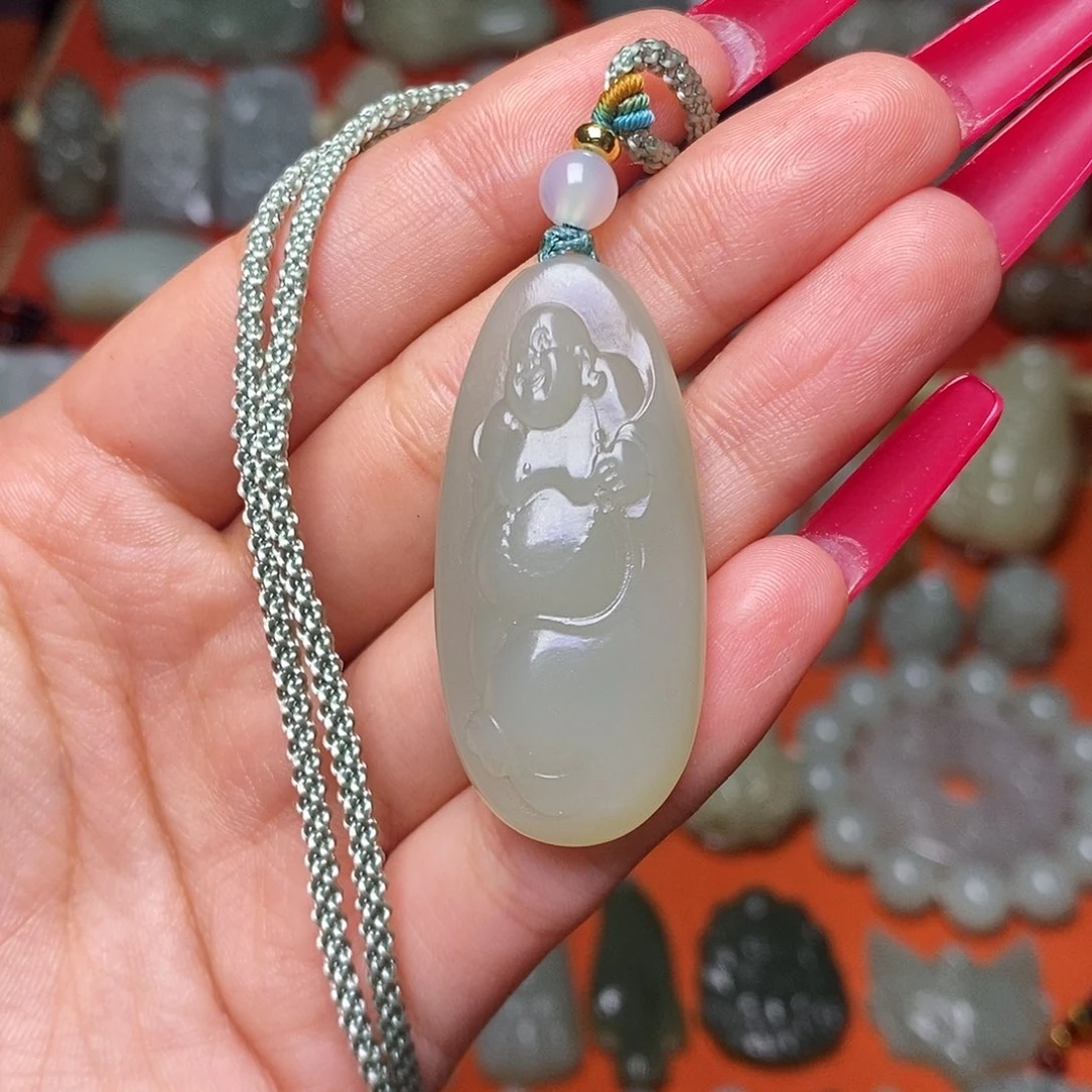 和田玉未镶嵌颈饰