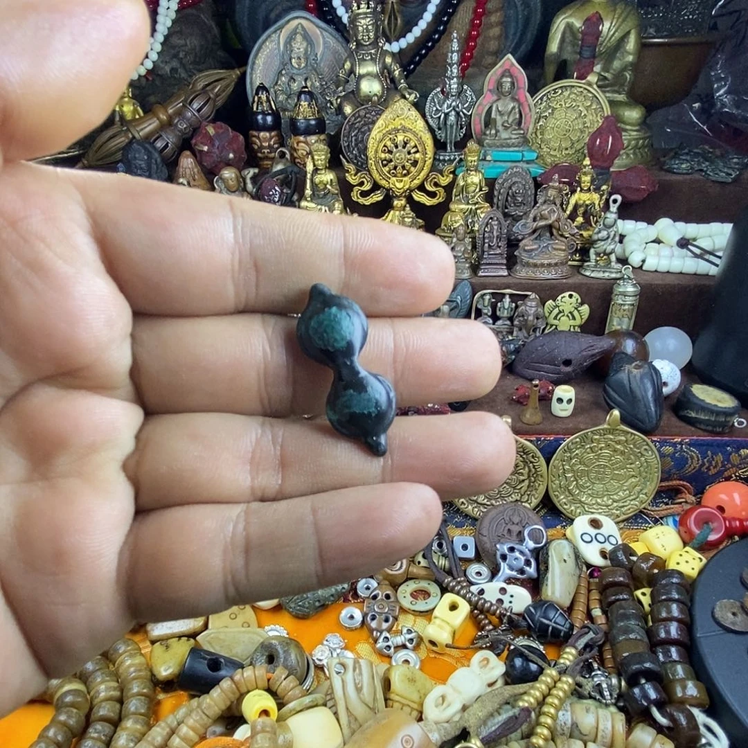 王***人布艺铁合金恭喜发财扎西德勒