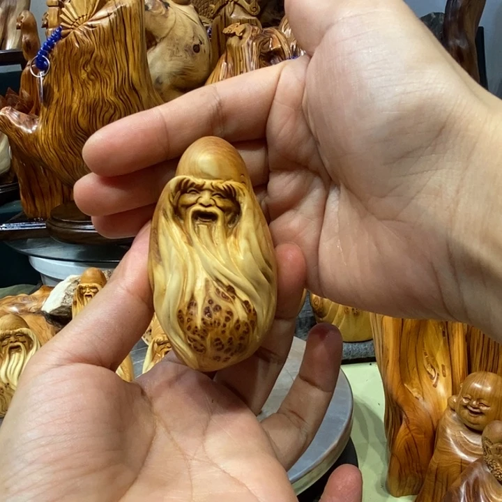 嘻***爸柏木（崖柏）精品崖柏