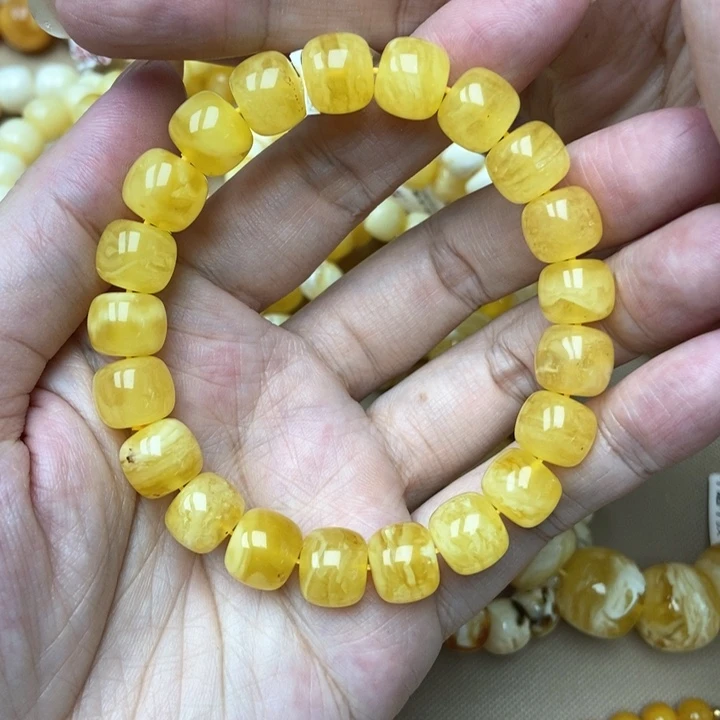 琥珀未镶嵌珠宝奇石11