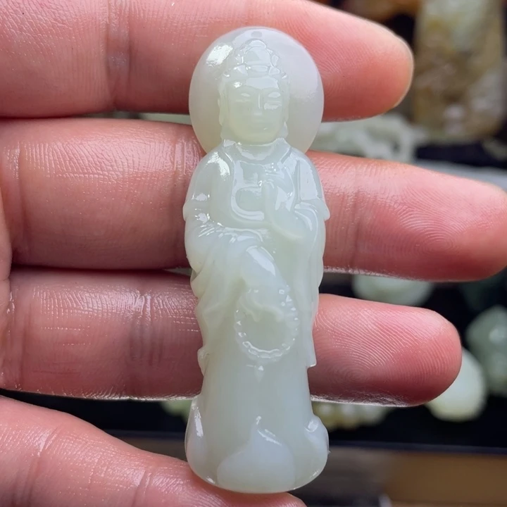 蓝***念和田玉（糖玉）未镶嵌挂件