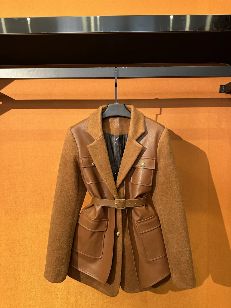 青森1DT-2024冬季新款时尚气质中长款外套R8867