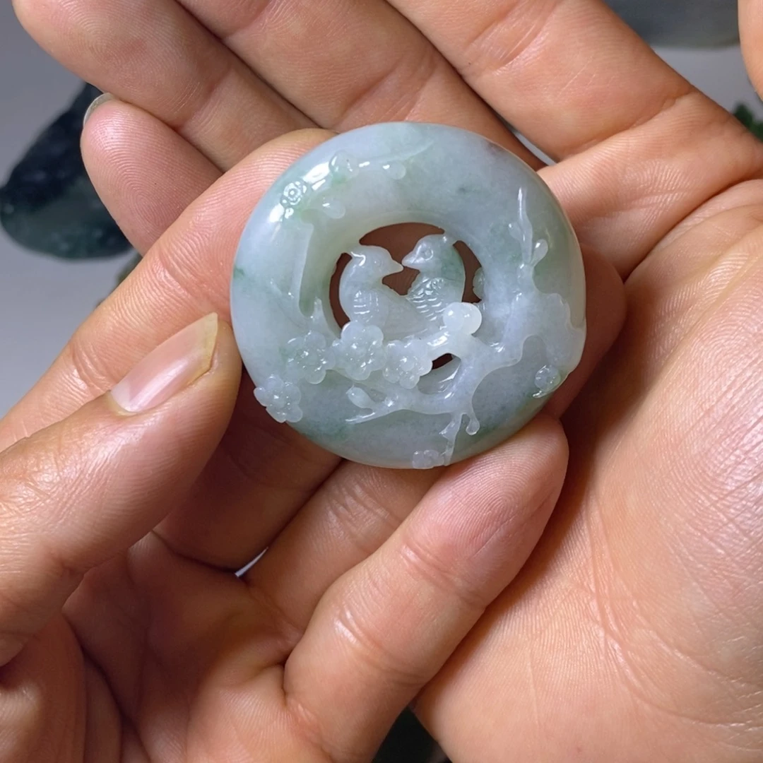 定制翡翠未镶嵌翡翠