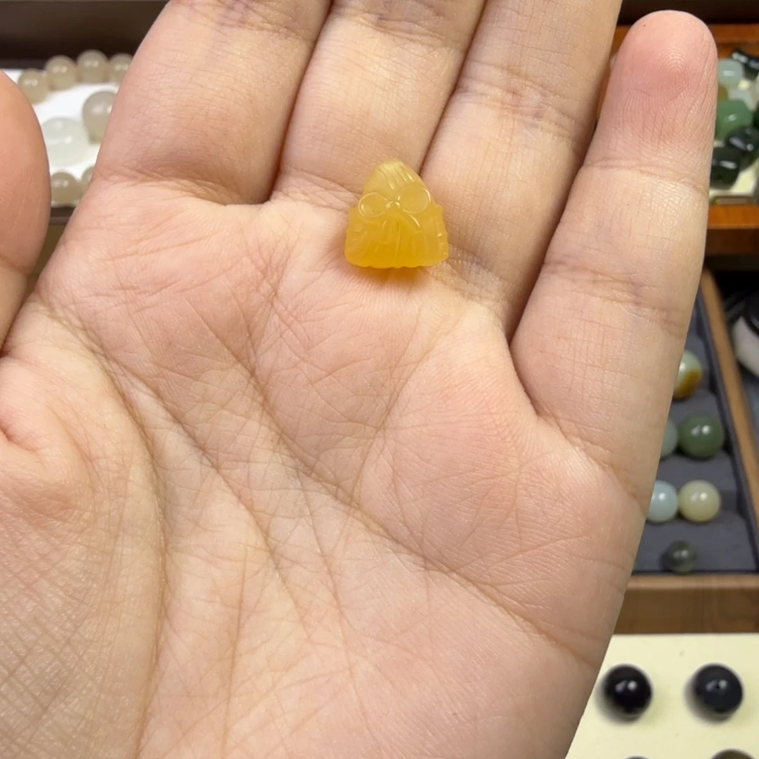 石英质玉（黄龙玉）未镶嵌珠宝半成品