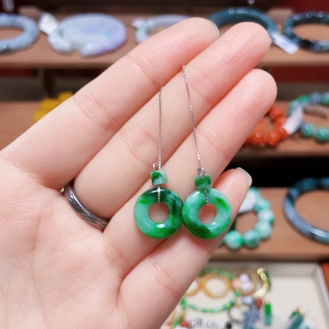 如***生翡翠未镶嵌手链饰品