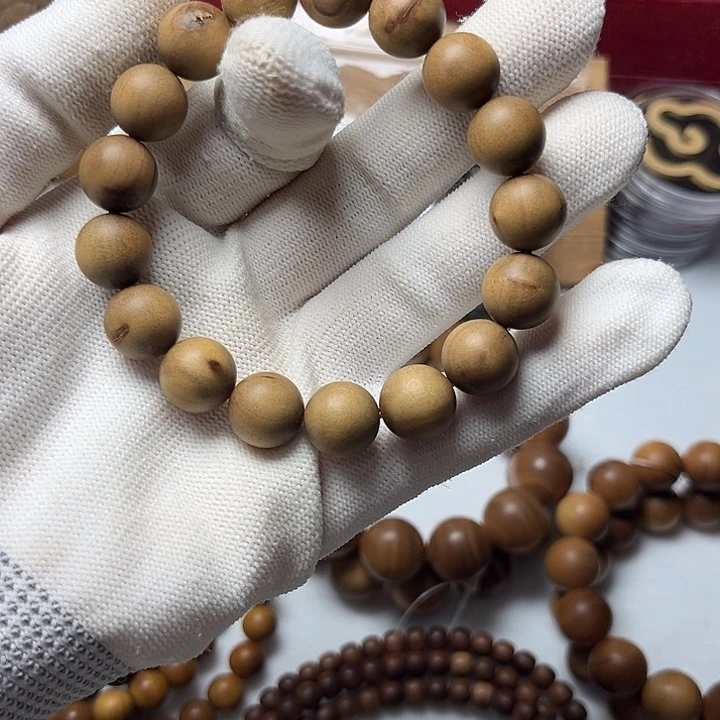 檀香木手串/手链印度迈索尔老山檀香1.2顺纹瑕疵