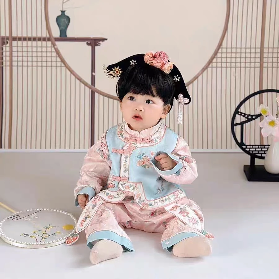 新款春秋宝宝连体衣婴儿满月百天公主哈衣新生儿衣服春秋装外出服