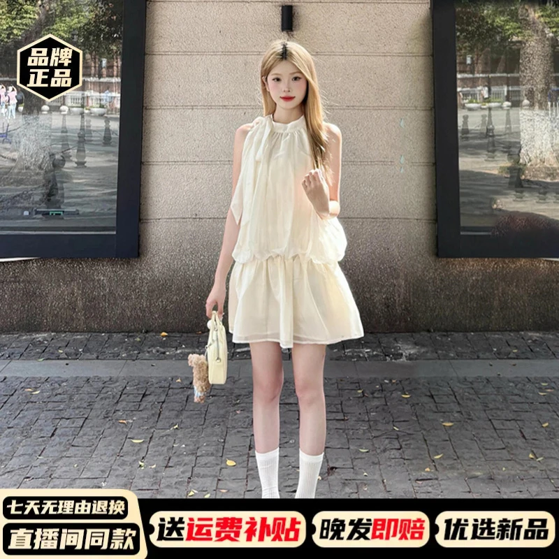 白色无袖挂脖吊带连衣裙子女夏季2025新款度假小个子收腰短裙0206