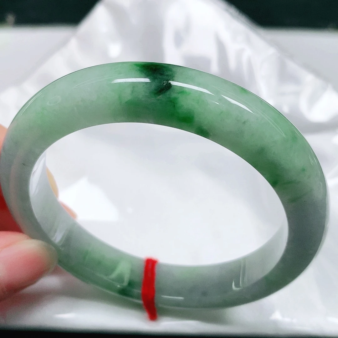 翡翠未镶嵌手镯6 号翡翠手镯