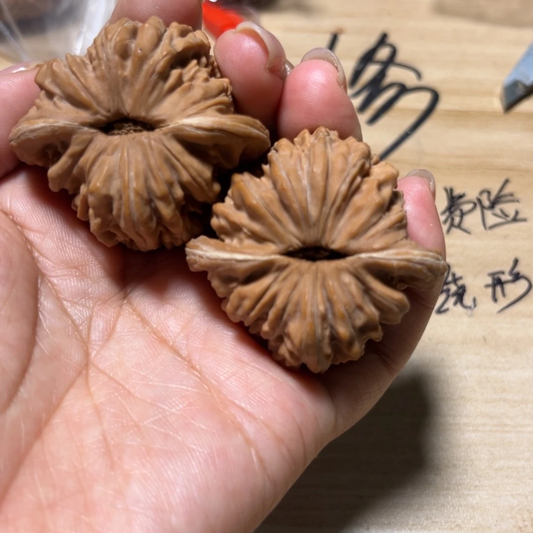 *****文玩核桃吊坠四座楼全品