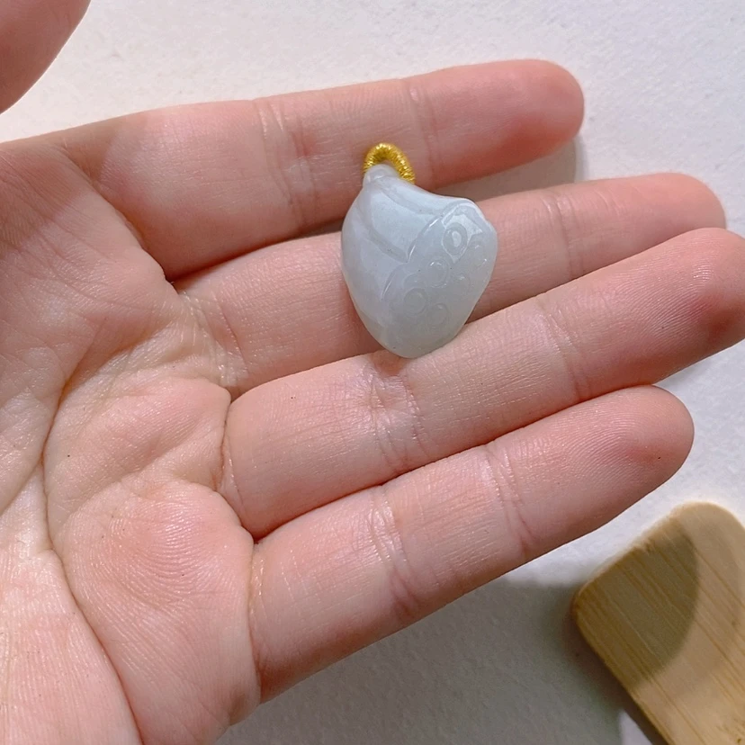 【闪购商品】颈饰未镶嵌翡翠