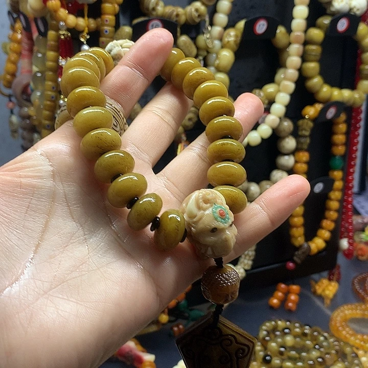 _***.木质非金属手工雕刻手链