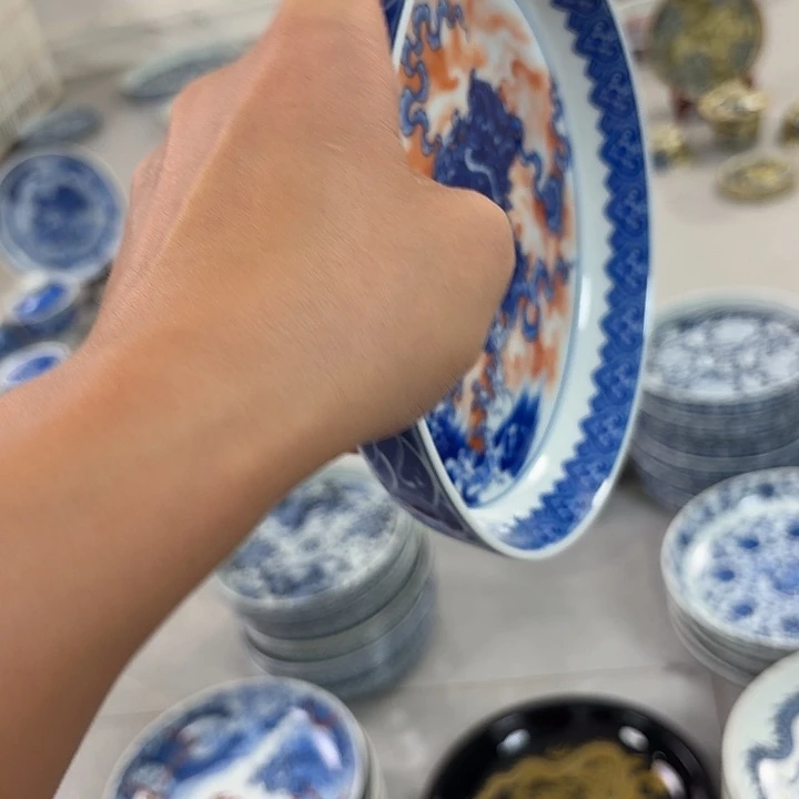 瓷片帆红醒狮大胡乘景德镇