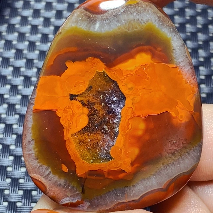 玛瑙/玉髓颈饰未镶嵌y****e