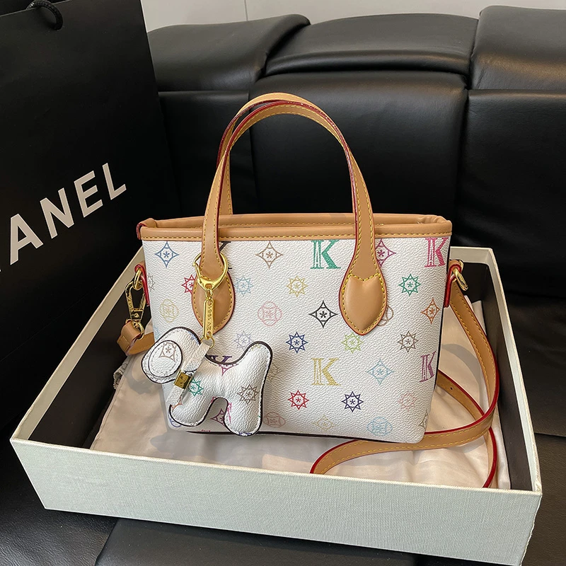 超火轻奢三彩印花手拎菜篮子包2025新款时尚百搭单肩包休闲斜挎包